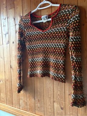 Vintage Crochet-Style V-Neck Sweater in Multicolor with Red Trim - Unbranded